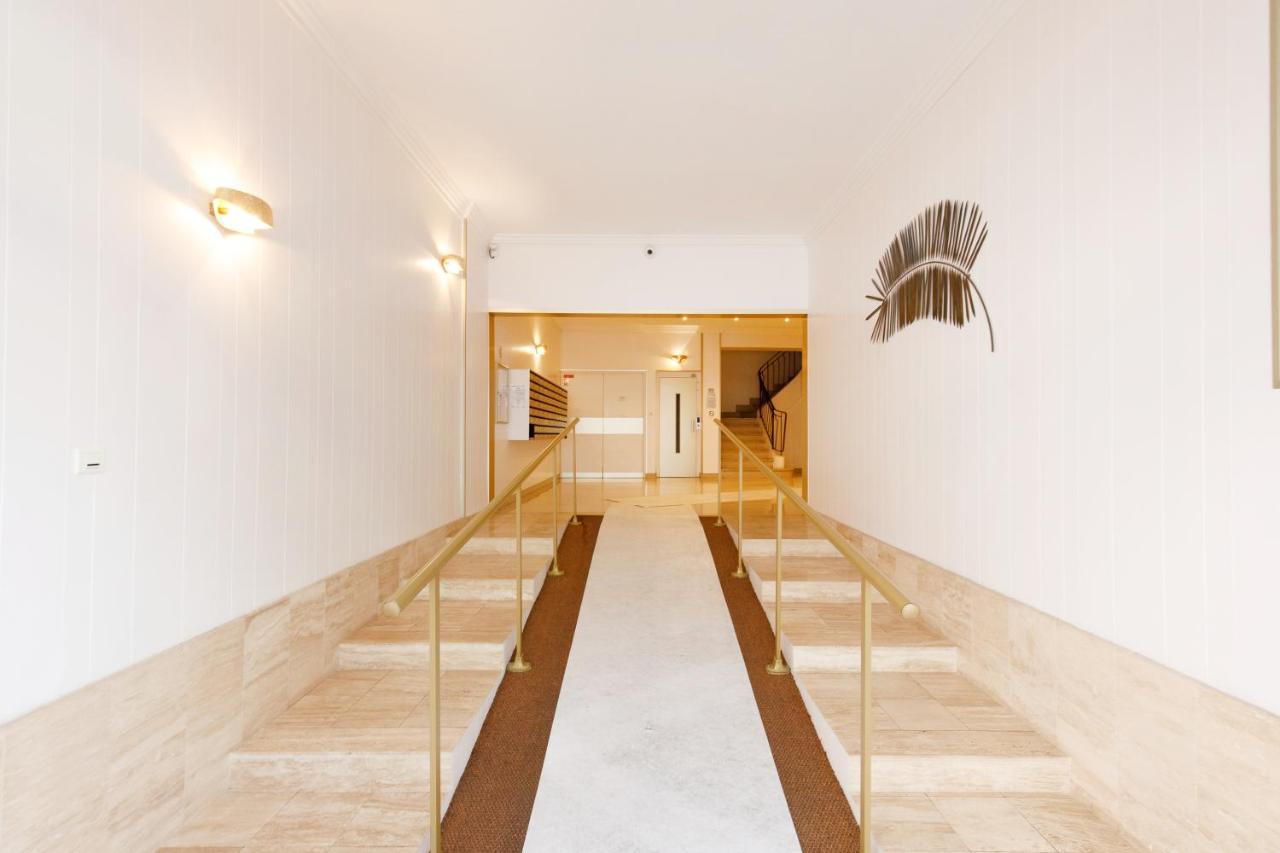 Perle Doree Yourhosthelper Apartment